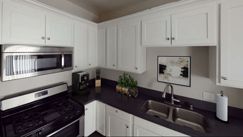 Floor plan for studio, 1 bath, 610 sqft